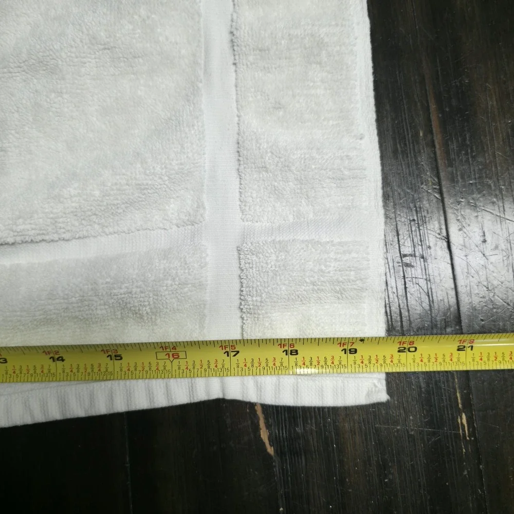 VTG Muscogee White Hand Towel All Cotton Gold Embroidered Monogram B Leaf USA